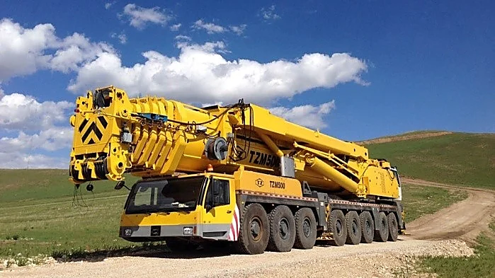 Engineering machinery crane
